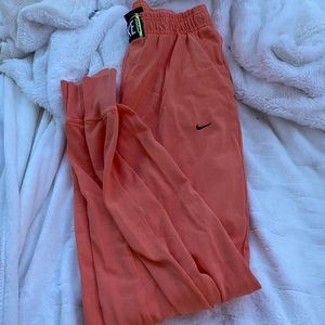 Nike Washed Jogger, Atomic orange🎃🦁🧶